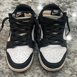 Nike Men's Dunk Low Black/White Sneakers